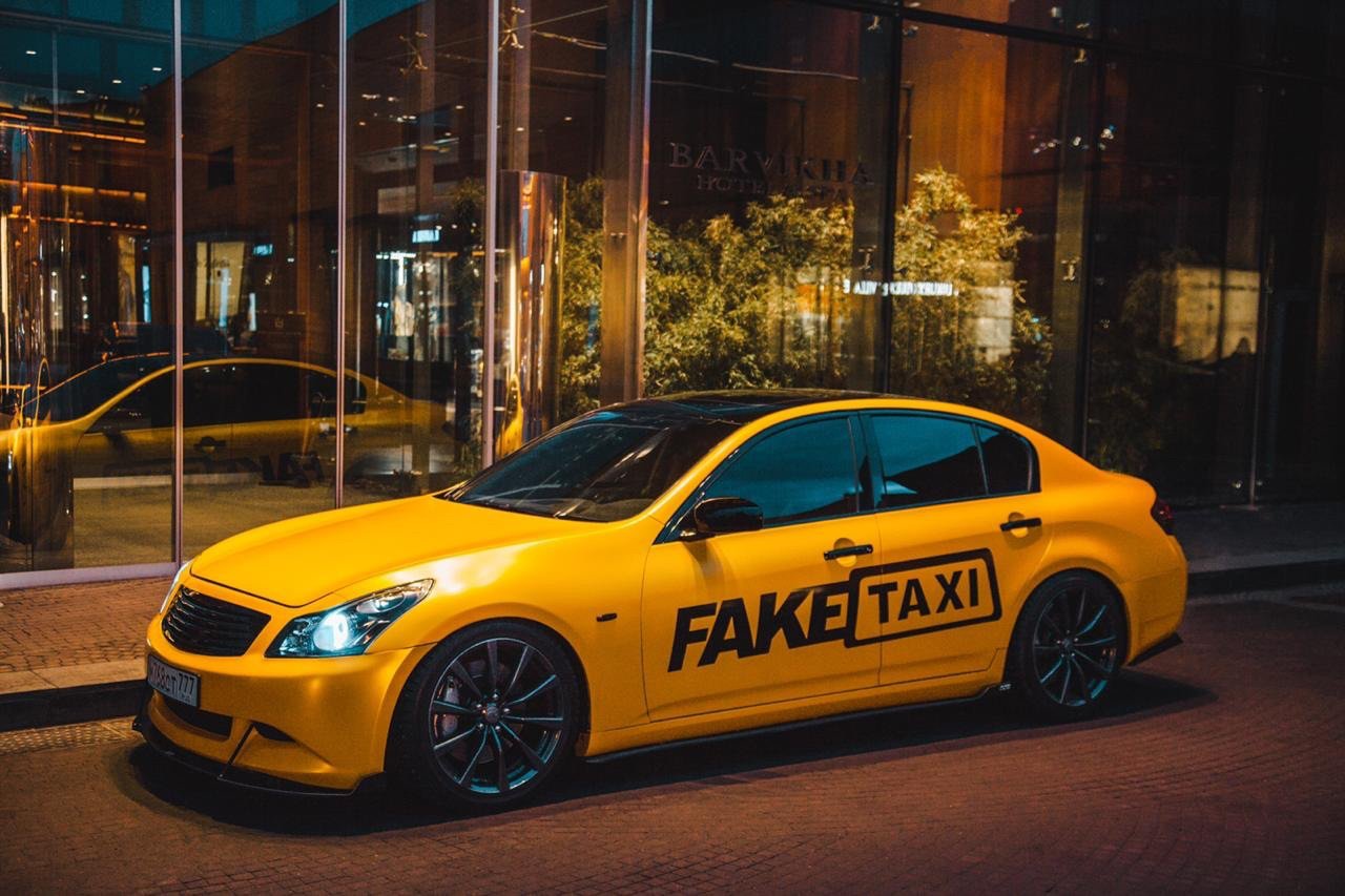Вибратор в такси. Такси BMW e90. Машина "такси". Автомобиль «такси». FAKETAXI машина.