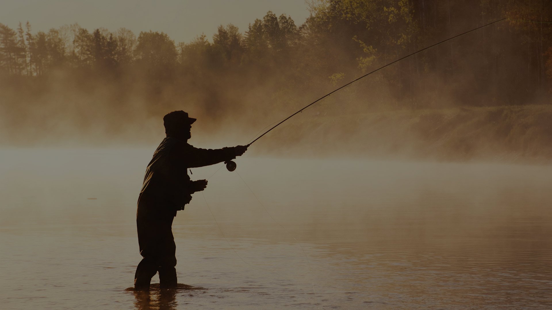 Fishing pictures. Рыбак с удочкой. Рыбалка фото красивые. Фон рыбалка. Красивые пейзажи на рыбалке.