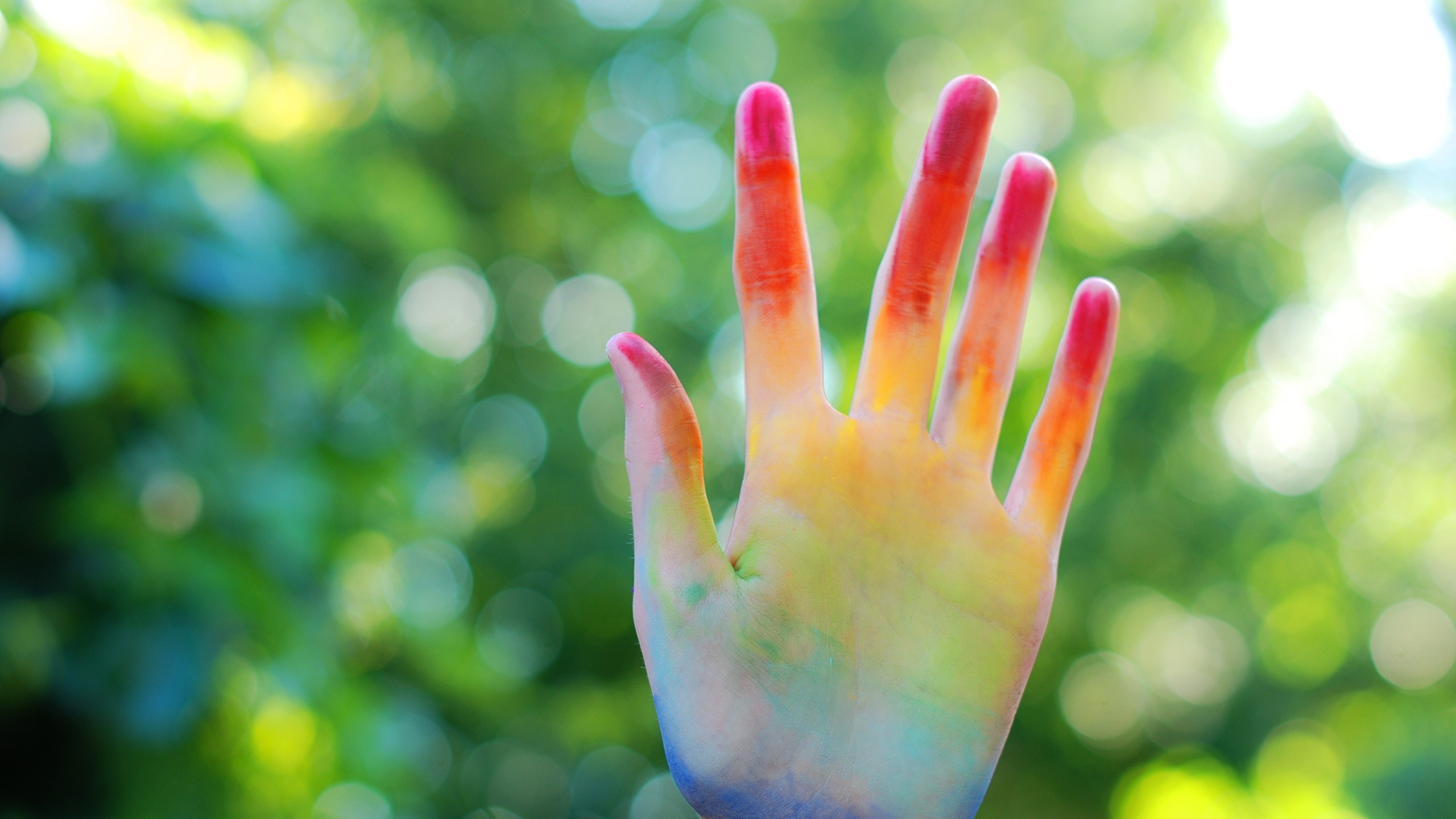 Colorful hands. Ладонь. Цветные руки. Разноцветные ладошки. Разноцветные ладони.