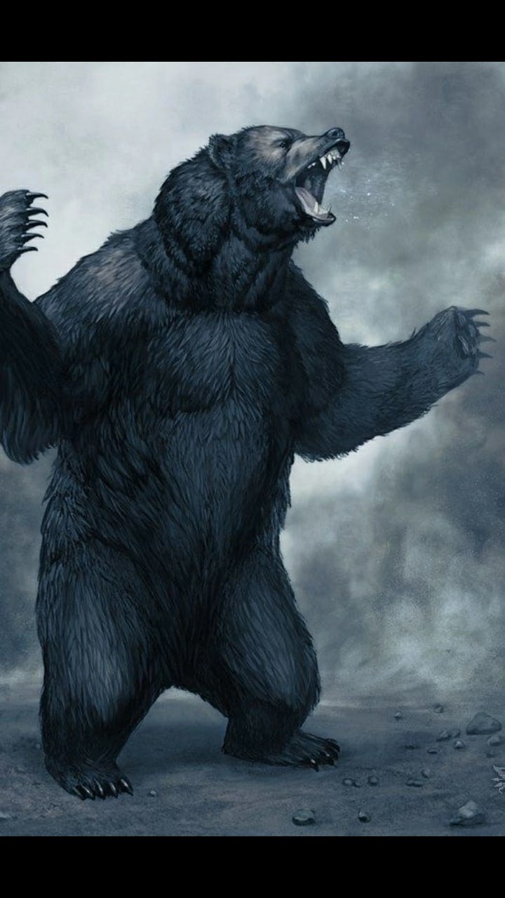 Медведь силен и