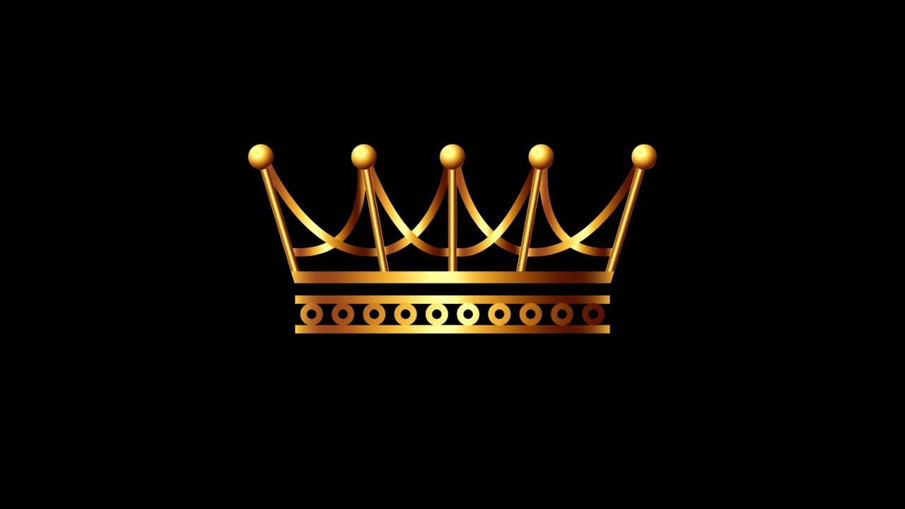 Золотая корона на черном фоне