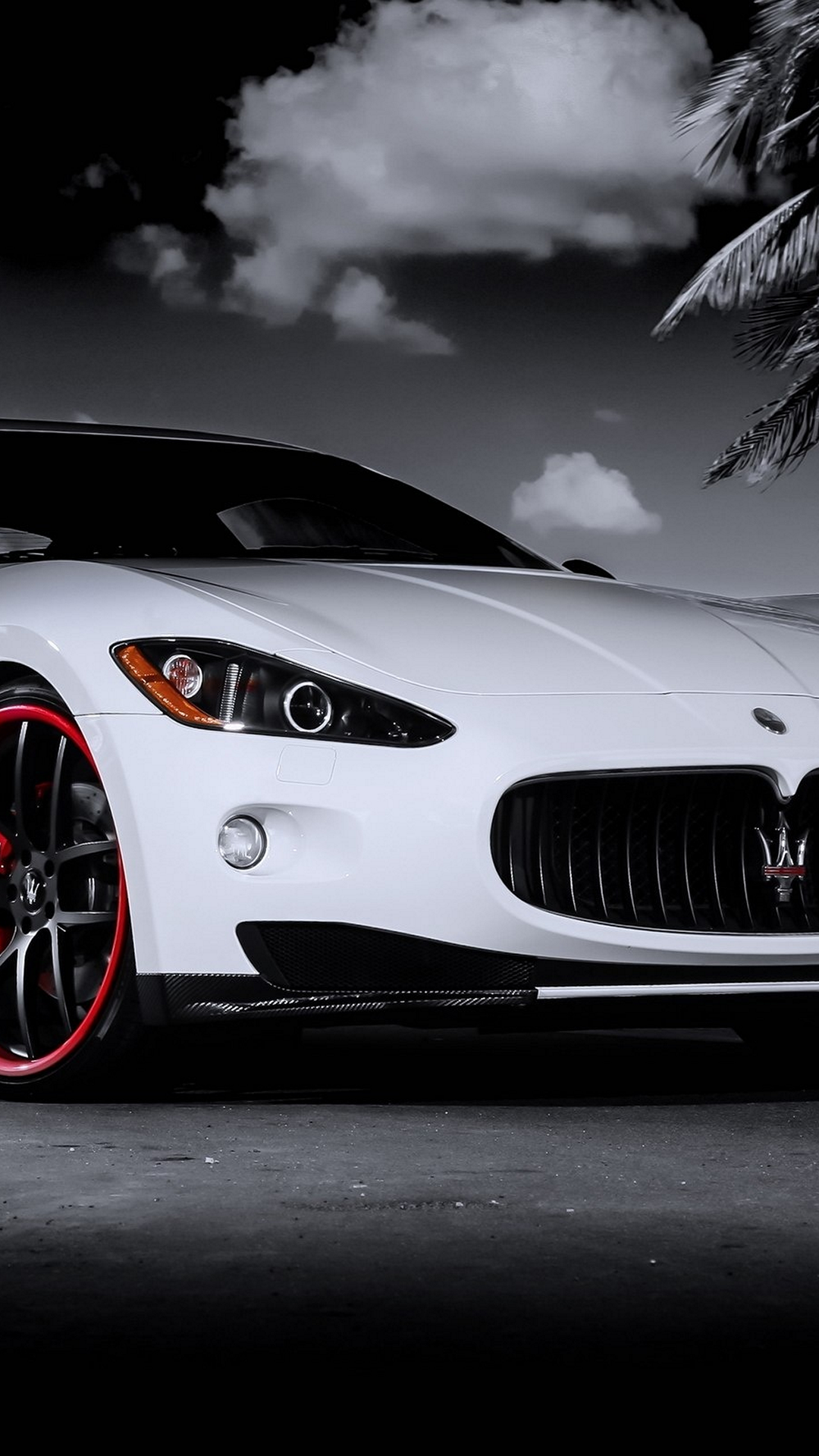 Мазерати Гран Туризмо 2022. Maserati GRANTURISMO White. Мазерати на айфон. Мазерати 3200 gt.