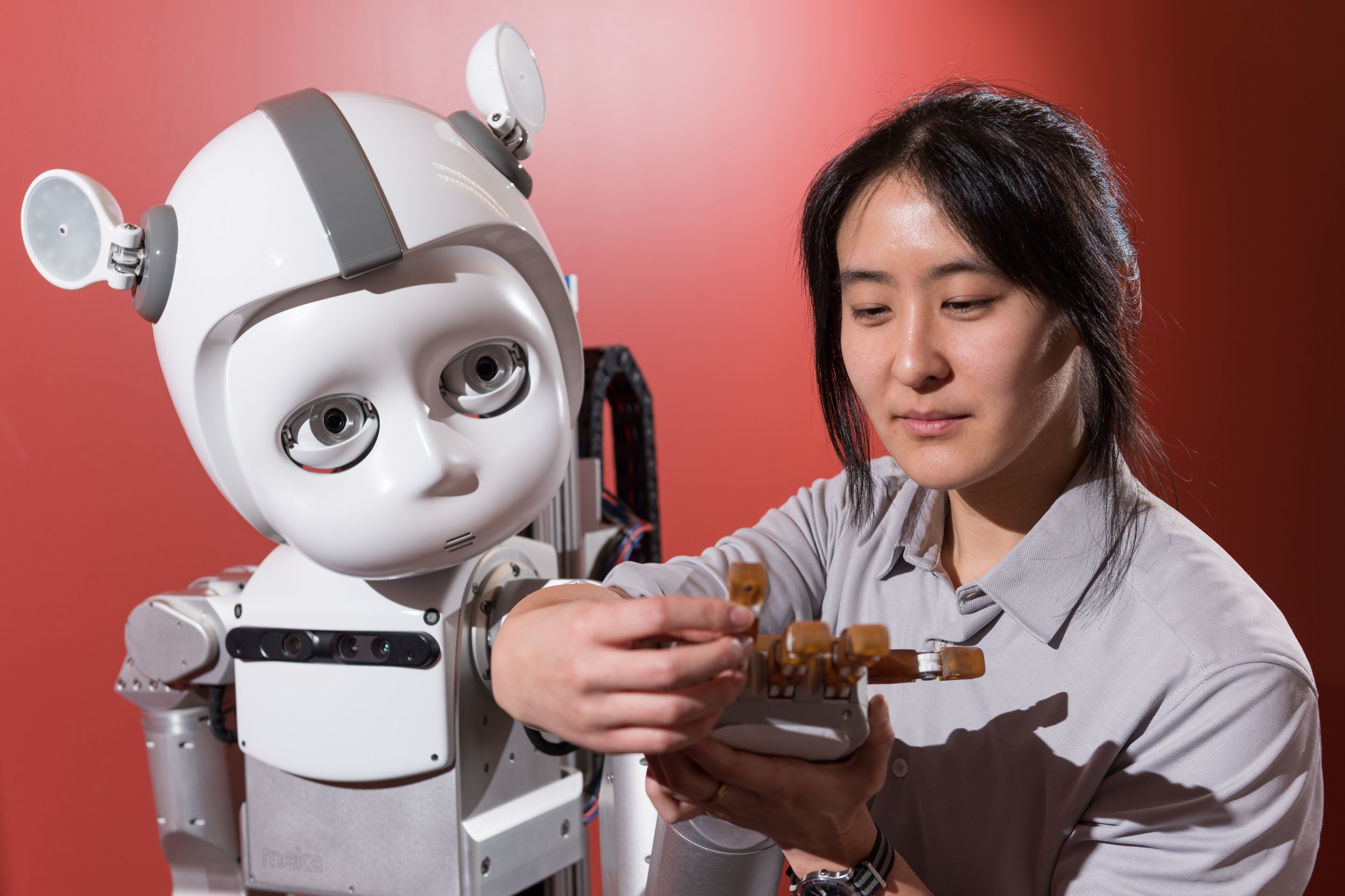 Бесплатный искусственный интеллект на андроид. Робот человек. Роботы и робототехника. Интересные роботы. Японские роботы.