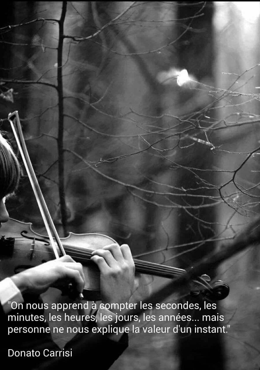 Спокойная музыка скрипка. Мужчина со скрипкой. Фотосессия со скрипкой. Скрипач Эстетика. Скрипка грусть.