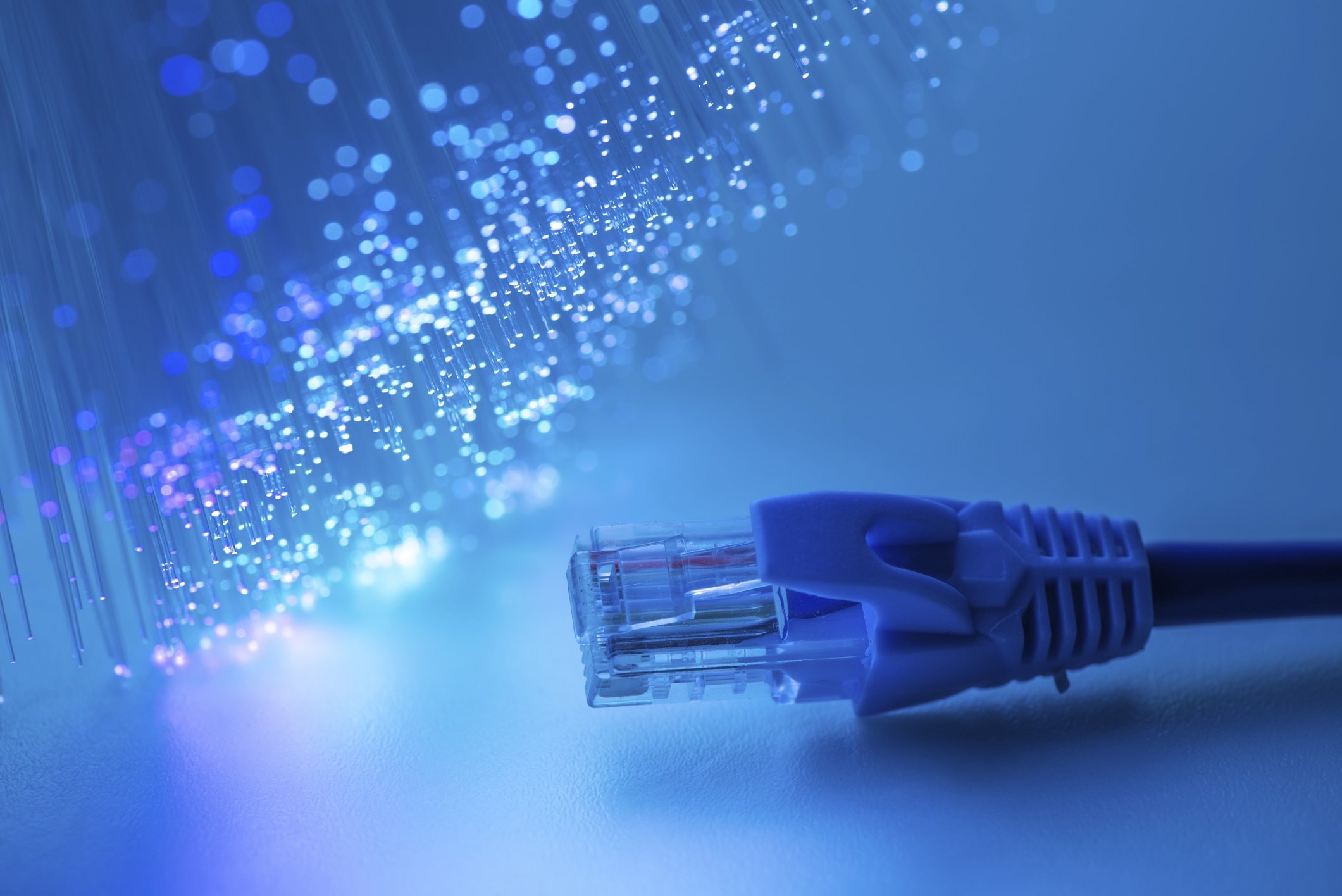 Кабель связи интернет. Оптоволокно. Интернет кабель. Оптоволокно интернет. Красивый кабель.