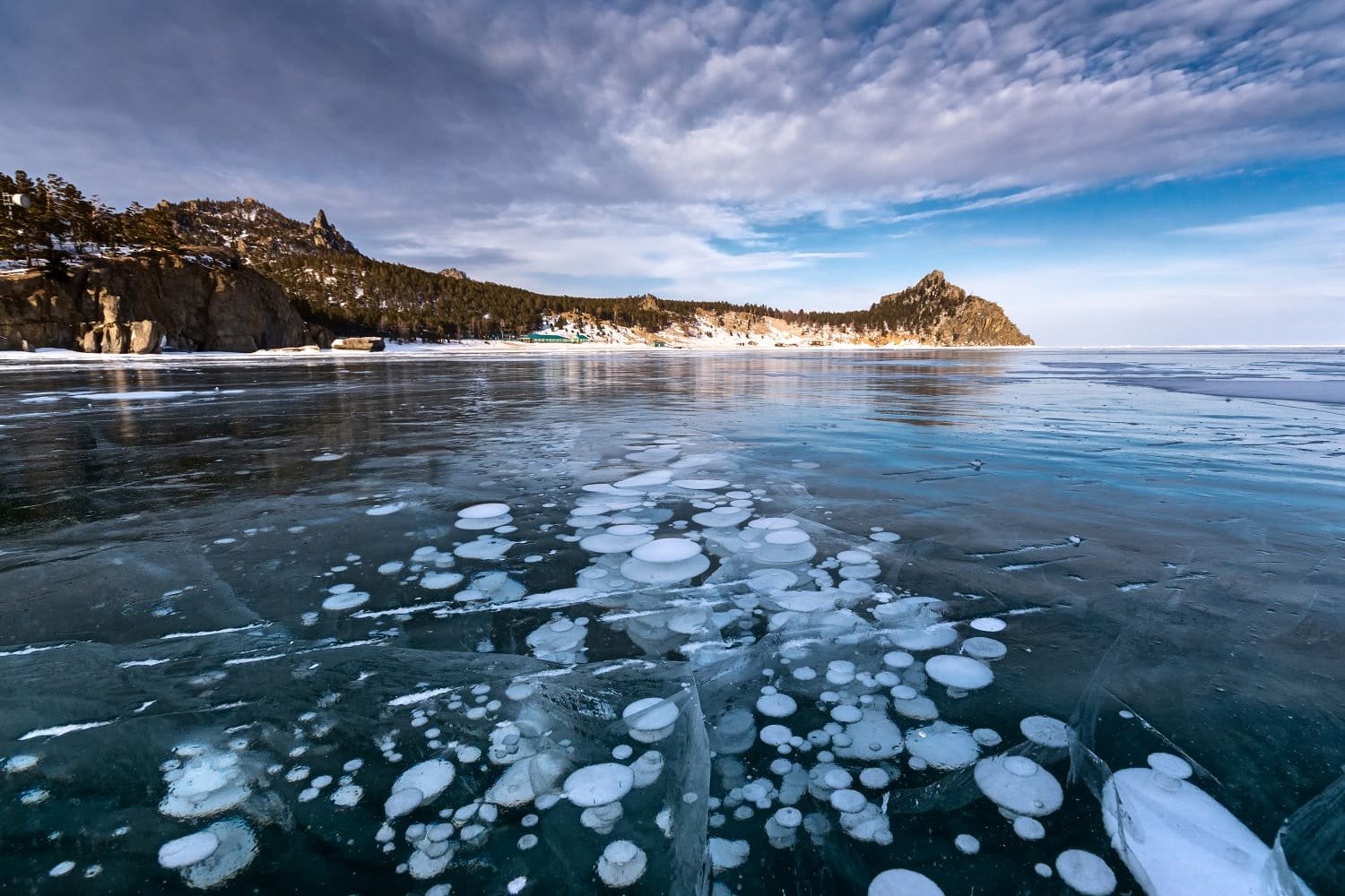 Инстаграмное фото Байкал зимой