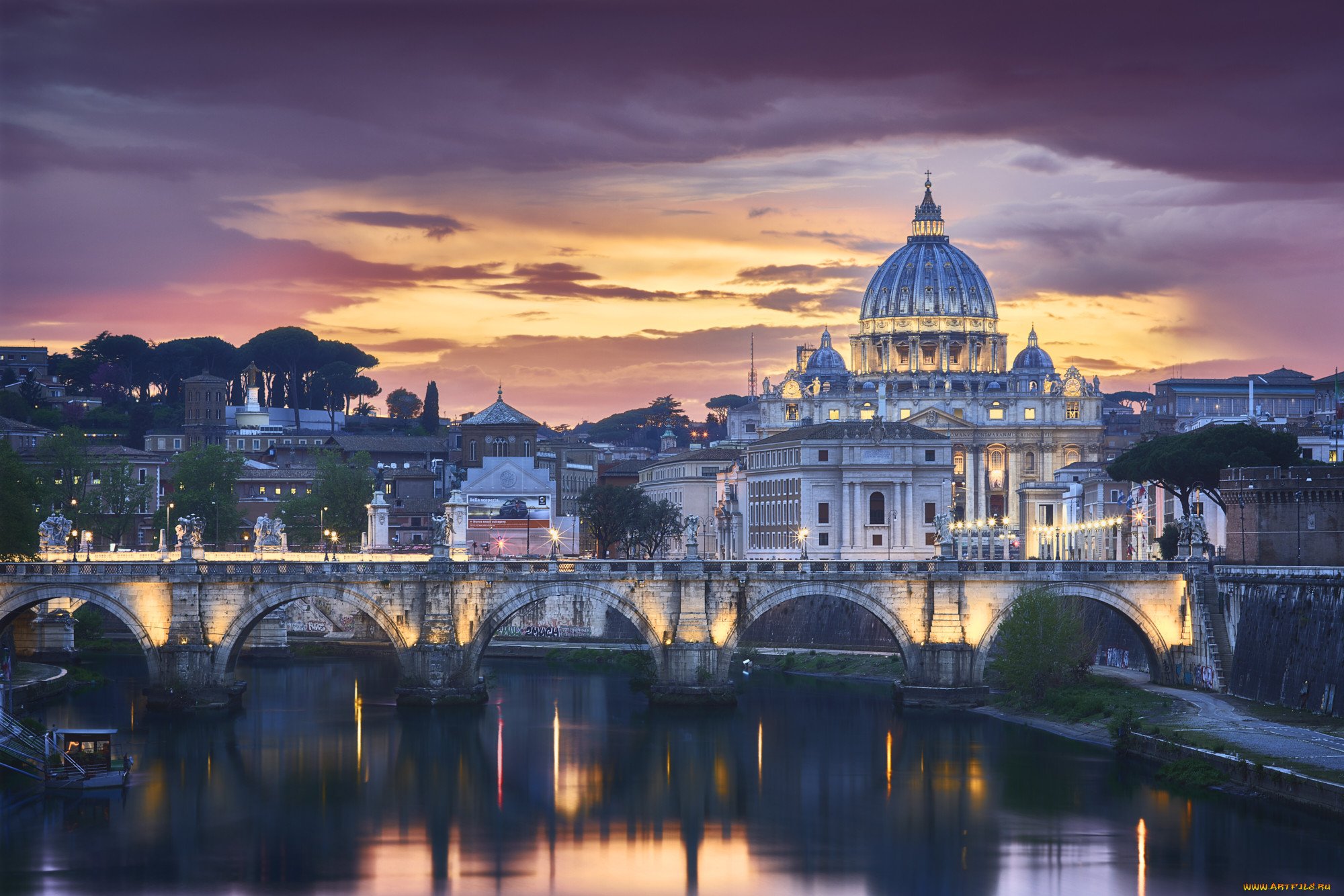 Какая столица ватикана. Рим и Ватикан. Италия Рим. Италия город Рим.