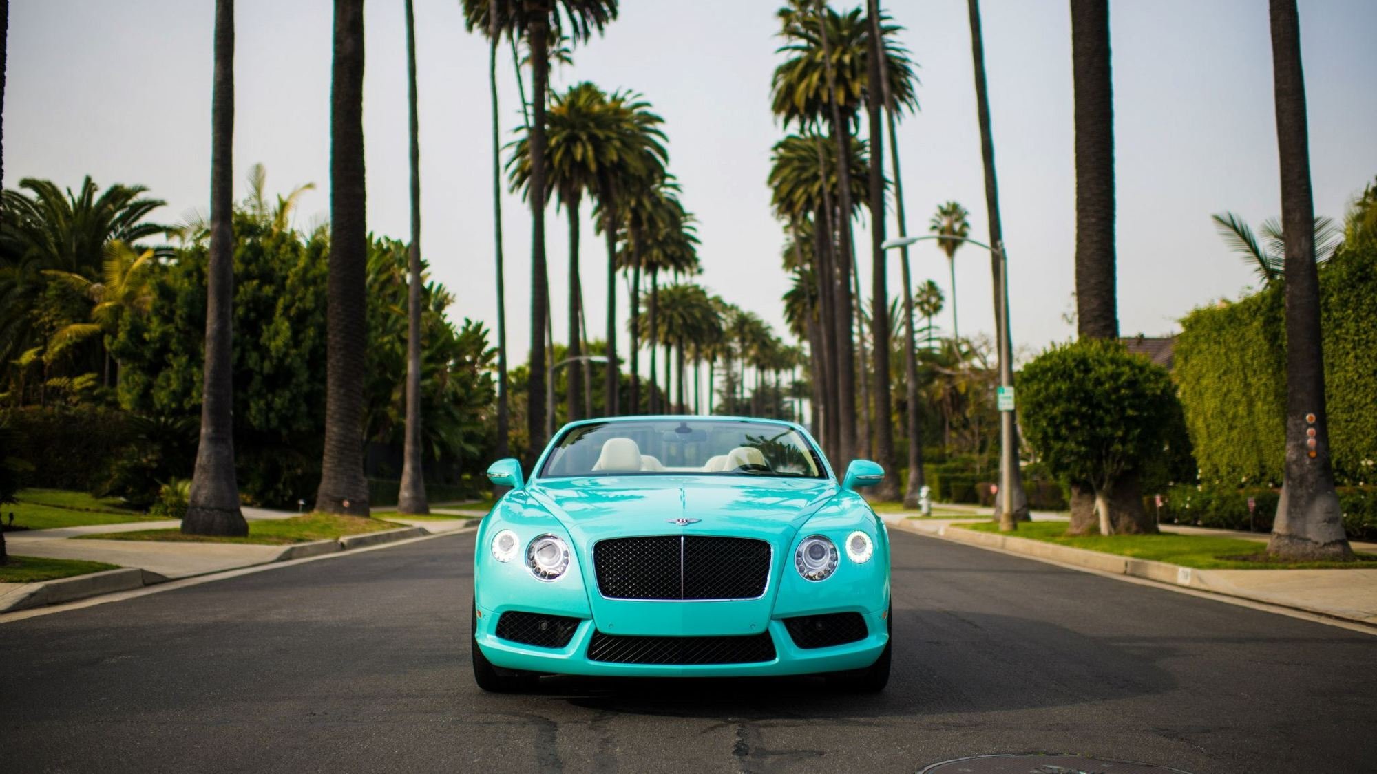 Bentley Continental бирюза