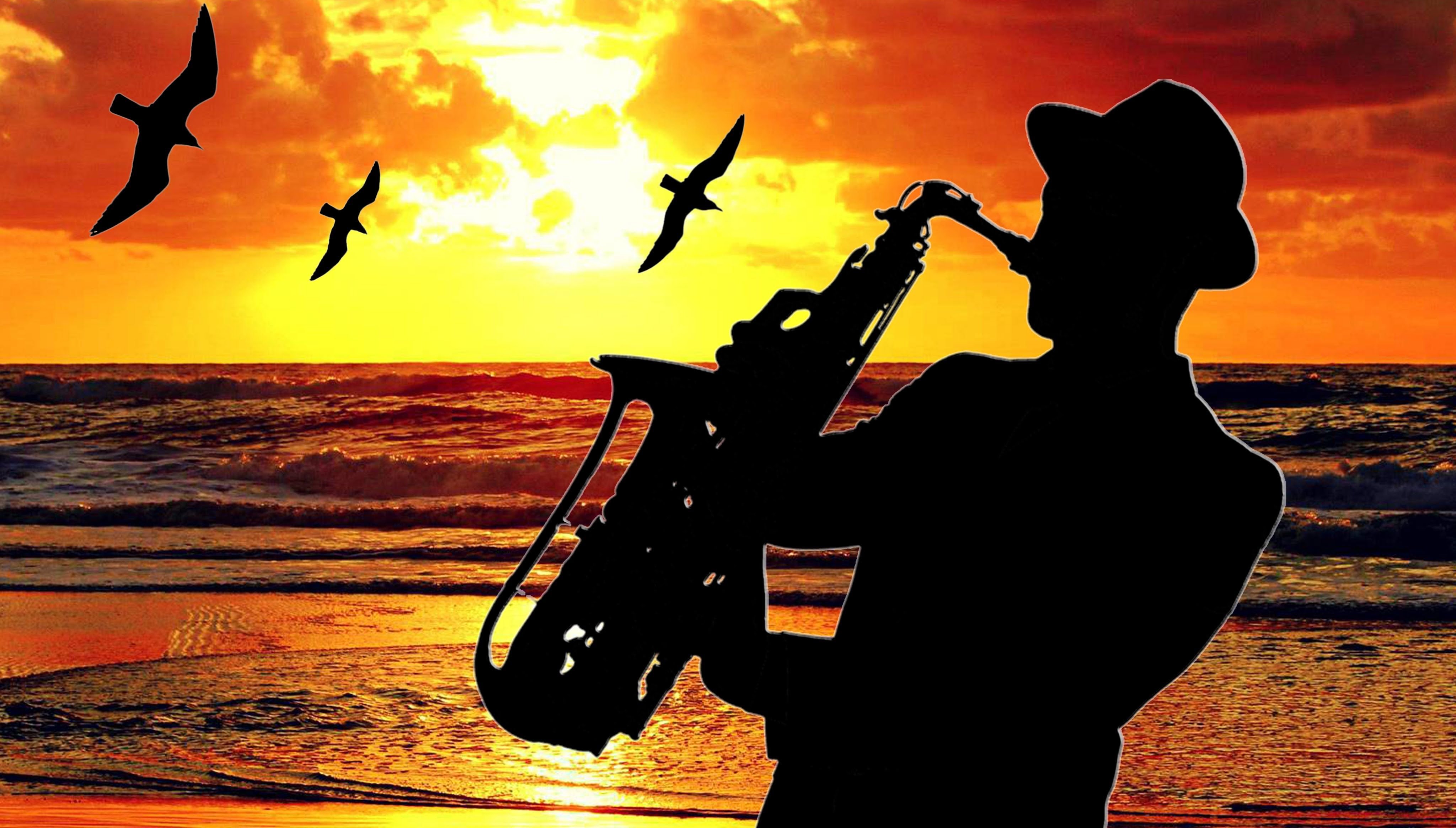 Музыка для души саксофон и дудук. Саксофонист на закате. Саксофонист на море. Саксофон и море. Саксофон море закат.