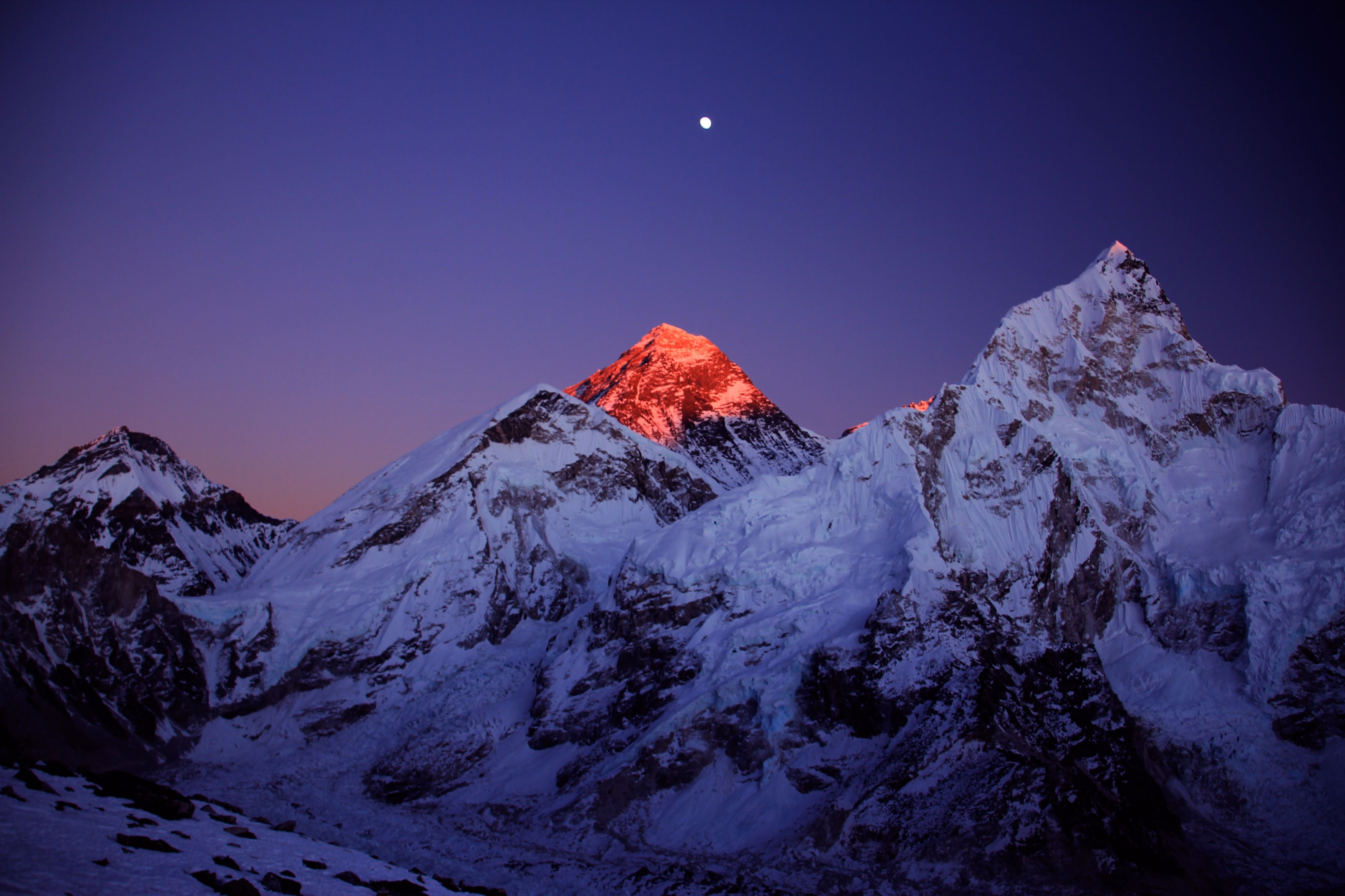 Картина гора Everest