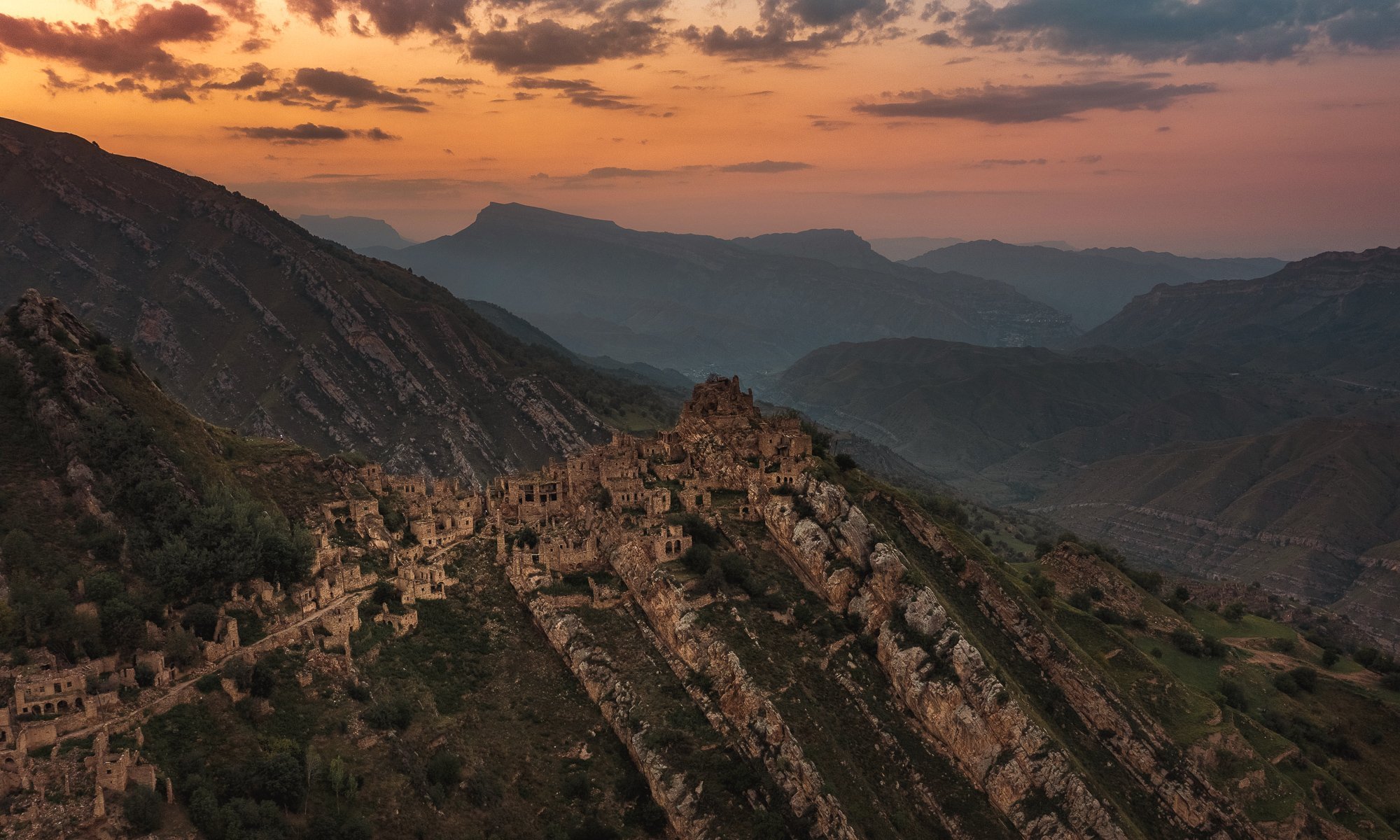 Село Дагестан горы Гамстуль