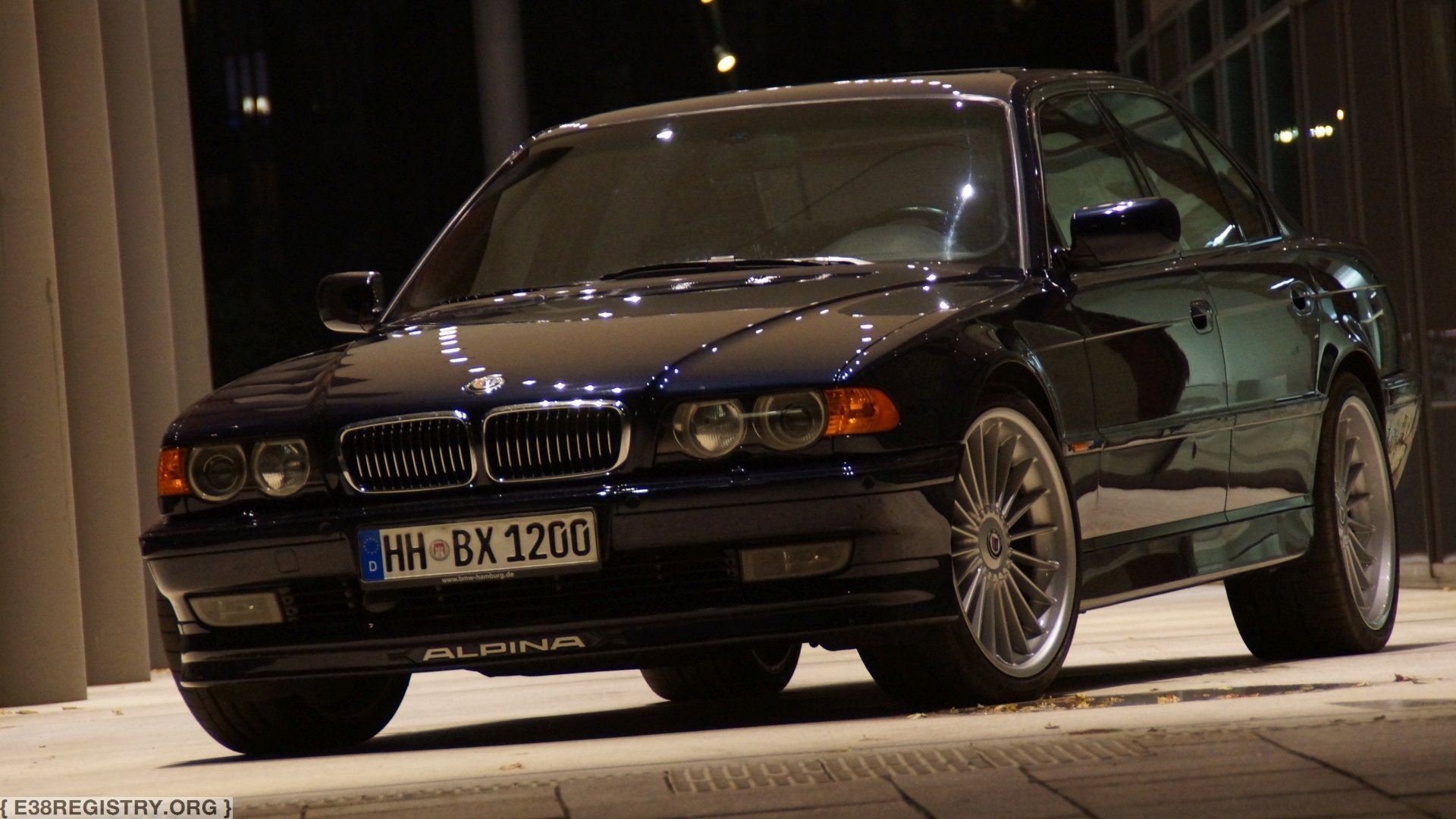 BMW 740 e38 бумер