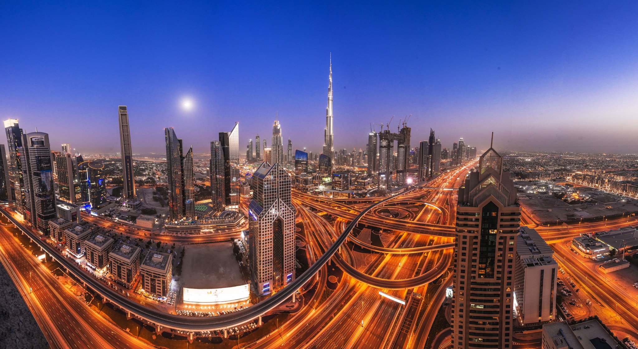 Купить телефон в дубае. Арабские эмираты Дубай. Дубай манзаралари. Бурдж Халифа панорама. Бурдж-Халифа Дубай фото.